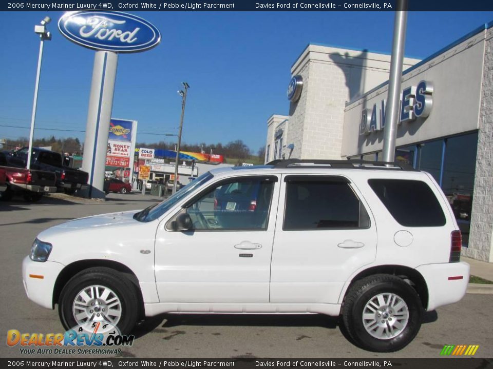 2006 Mercury Mariner Luxury 4WD Oxford White / Pebble/Light Parchment Photo #2