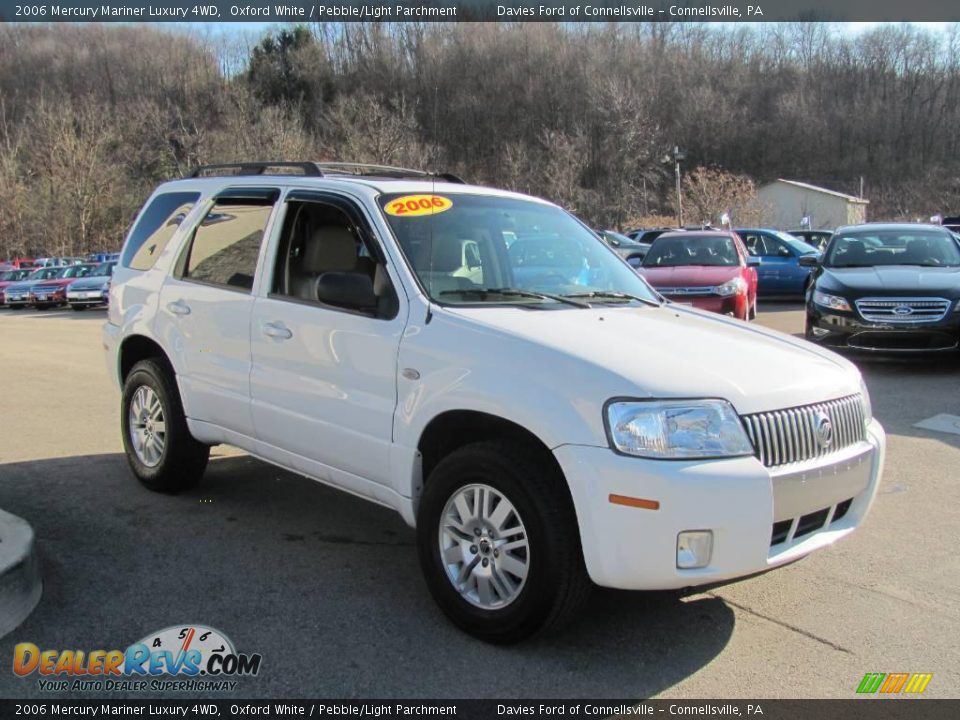 2006 Mercury Mariner Luxury 4WD Oxford White / Pebble/Light Parchment Photo #5