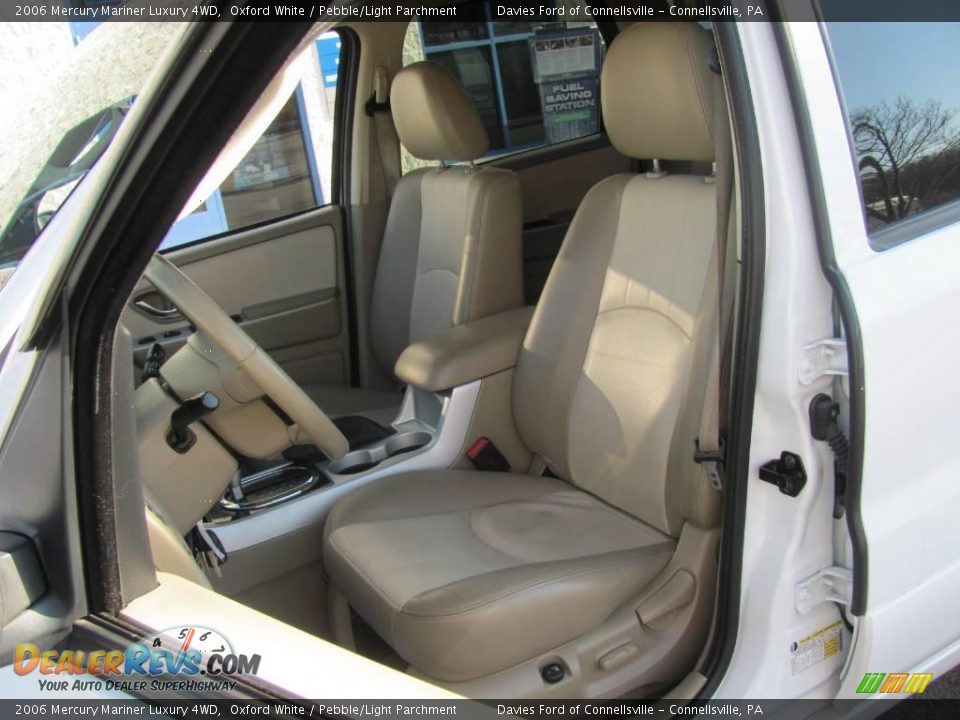 2006 Mercury Mariner Luxury 4WD Oxford White / Pebble/Light Parchment Photo #7