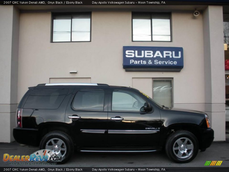 2007 GMC Yukon Denali AWD Onyx Black / Ebony Black Photo #5