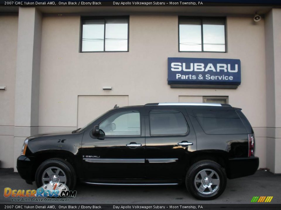 2007 GMC Yukon Denali AWD Onyx Black / Ebony Black Photo #6