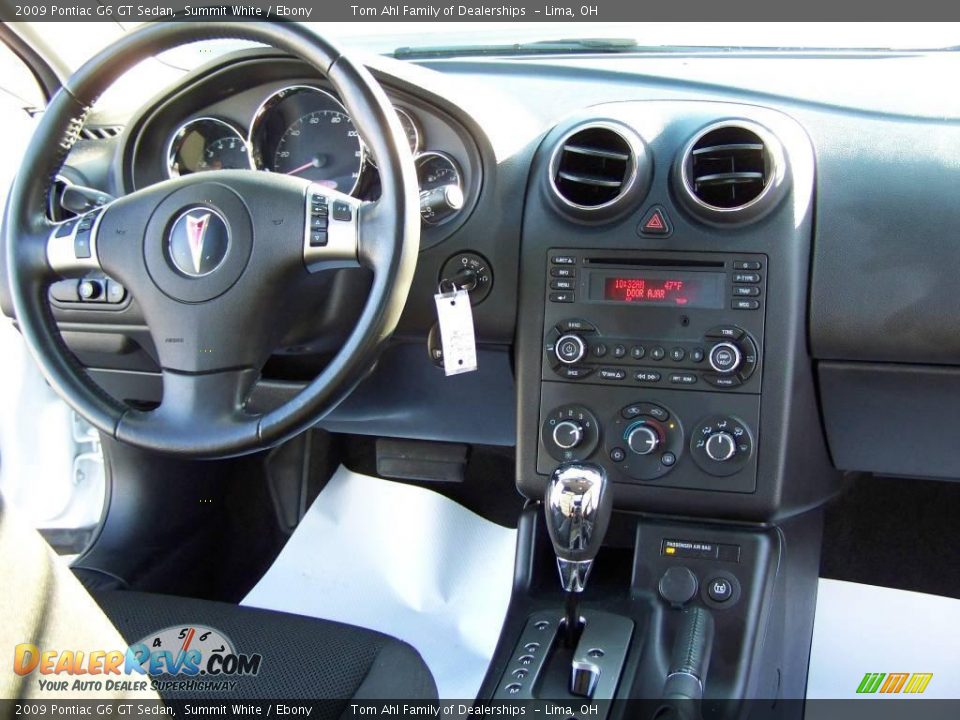 2009 Pontiac G6 GT Sedan Summit White / Ebony Photo #14