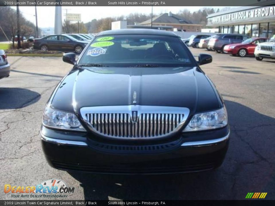 2009 Lincoln Town Car Signature Limited Black / Black Photo #6