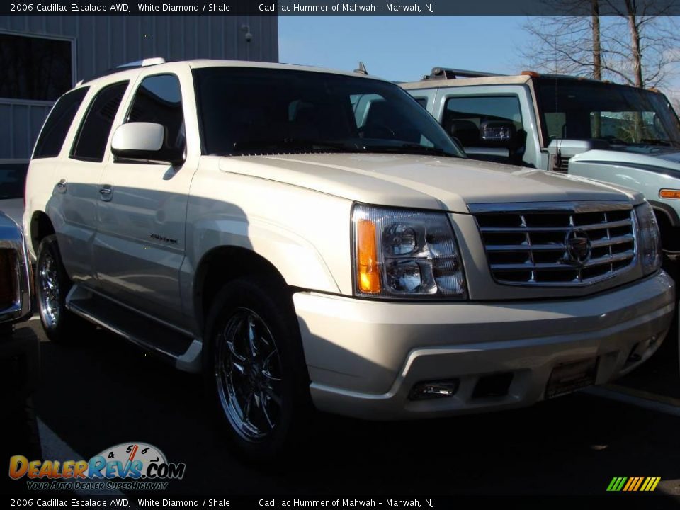 2006 Cadillac Escalade AWD White Diamond / Shale Photo #1