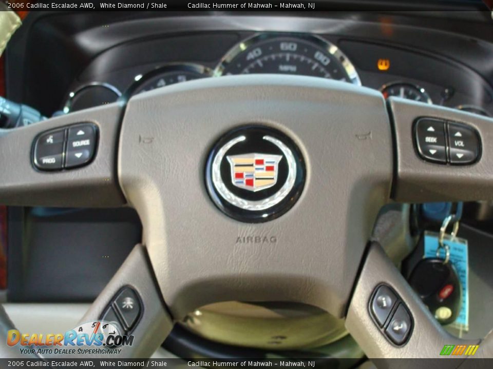 2006 Cadillac Escalade AWD White Diamond / Shale Photo #21