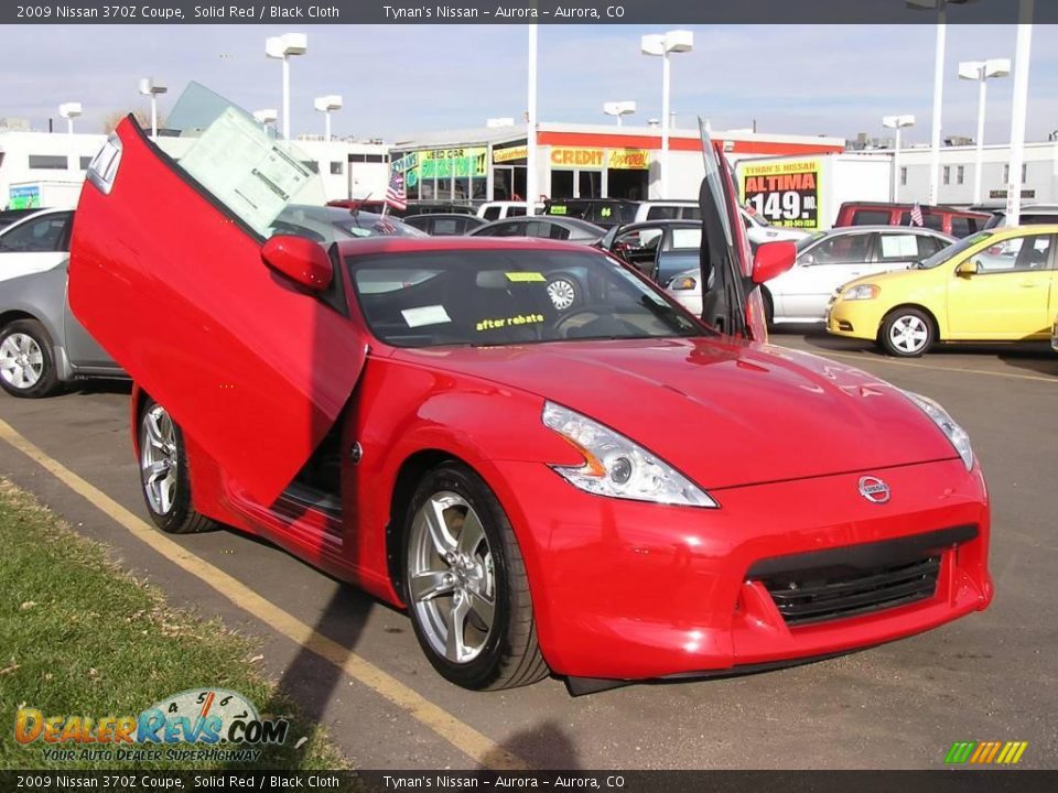 2009 Nissan 370Z Coupe Solid Red / Black Cloth Photo #3