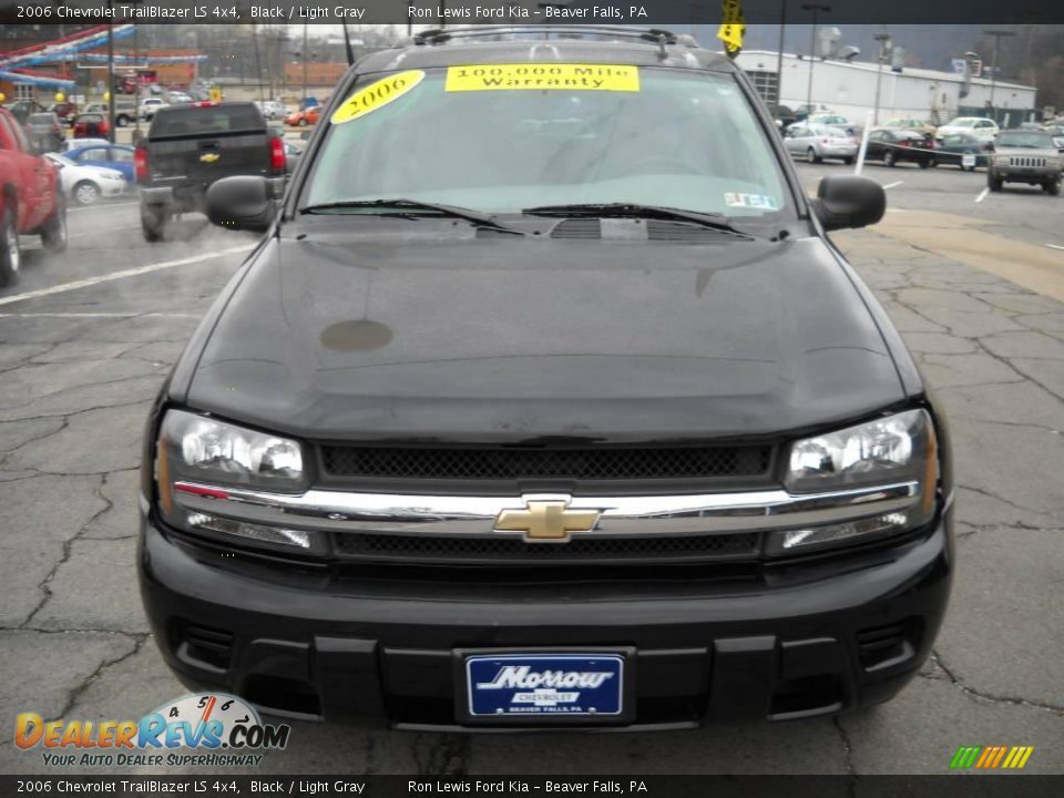 2006 Chevrolet TrailBlazer LS 4x4 Black / Light Gray Photo #19