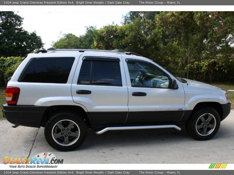 Bright Silver Metallic 2004 Jeep Grand Cherokee Freedom Edition 4x4 Photo #10