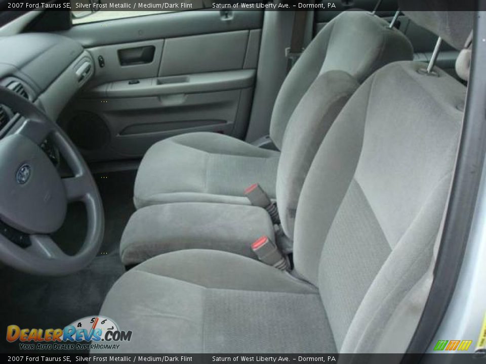 2007 Ford Taurus SE Silver Frost Metallic / Medium/Dark Flint Photo #8