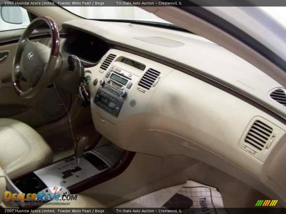 2007 Hyundai Azera Limited Powder White Pearl / Beige Photo #10