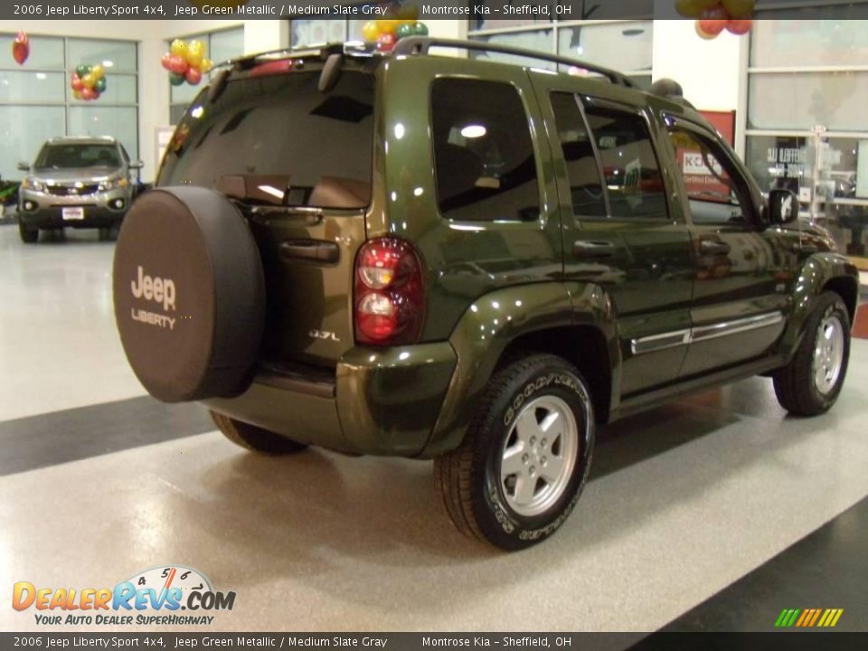 2006 Jeep Liberty Sport 4x4 Jeep Green Metallic / Medium Slate Gray Photo #5