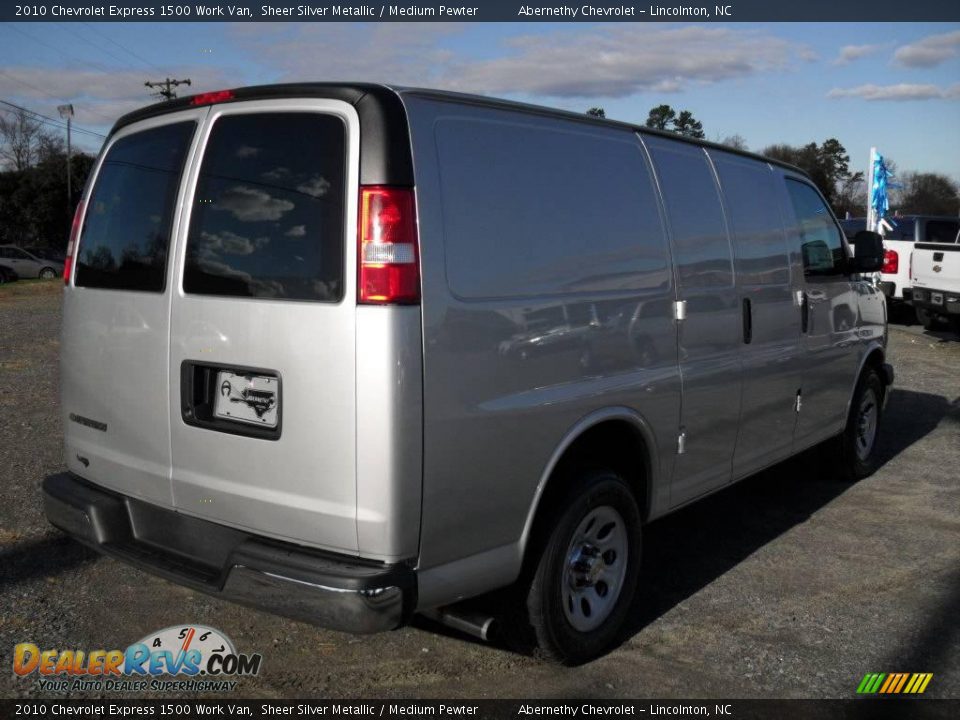 2010 Chevrolet Express 1500 Work Van Sheer Silver Metallic / Medium Pewter Photo #4
