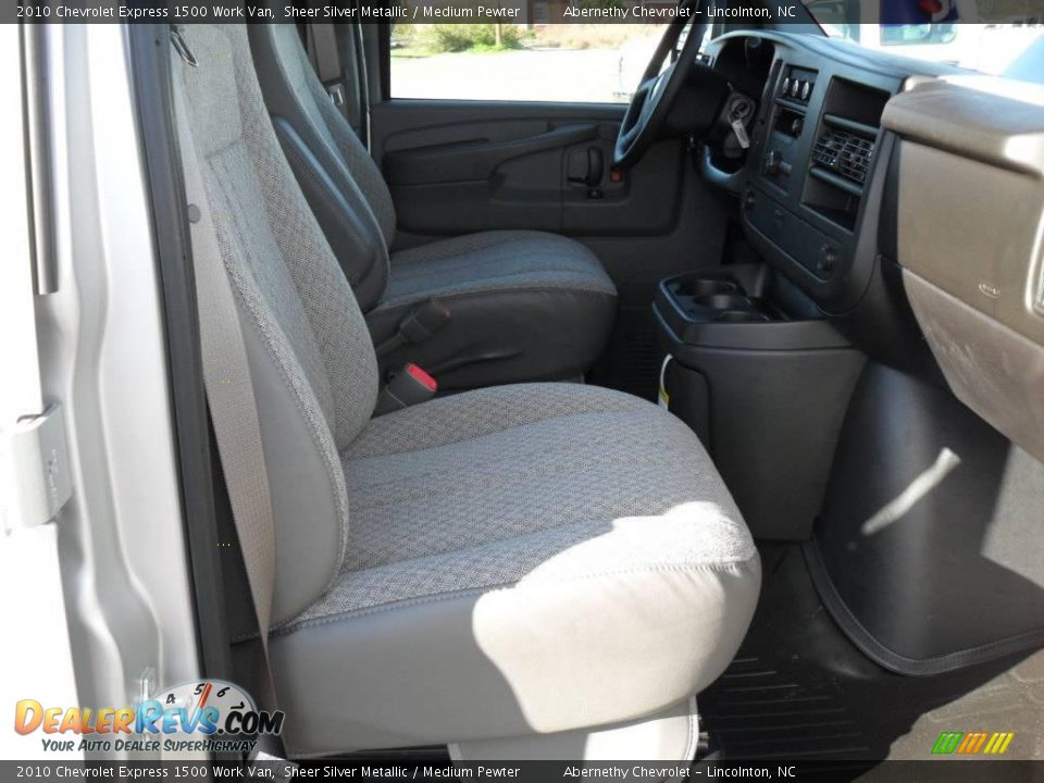 2010 Chevrolet Express 1500 Work Van Sheer Silver Metallic / Medium Pewter Photo #20