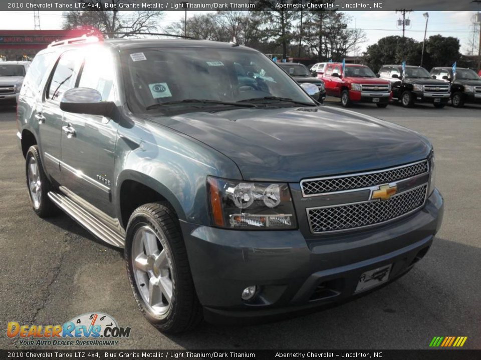 2010 Chevrolet Tahoe LTZ 4x4 Blue Granite Metallic / Light Titanium/Dark Titanium Photo #4