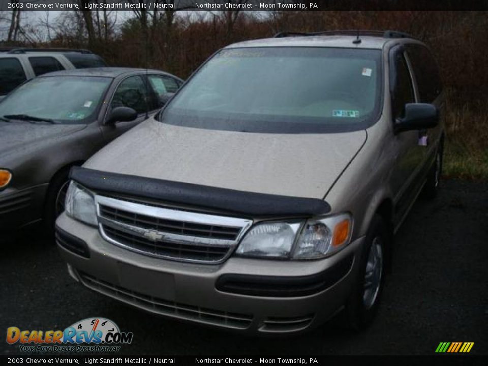 2003 Chevrolet Venture Light Sandrift Metallic / Neutral Photo #3