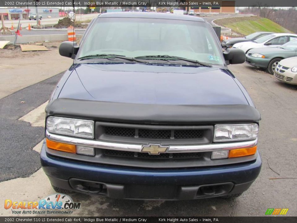 2002 Chevrolet S10 LS Extended Cab 4x4 Indigo Blue Metallic / Medium Gray Photo #11