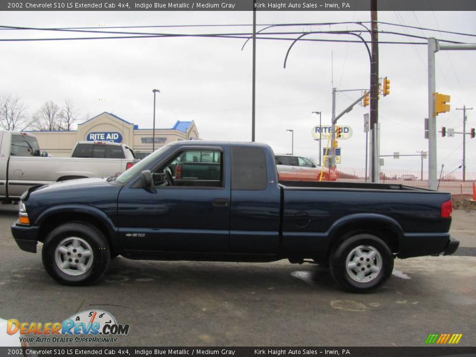 2002 Chevrolet S10 LS Extended Cab 4x4 Indigo Blue Metallic / Medium Gray Photo #12