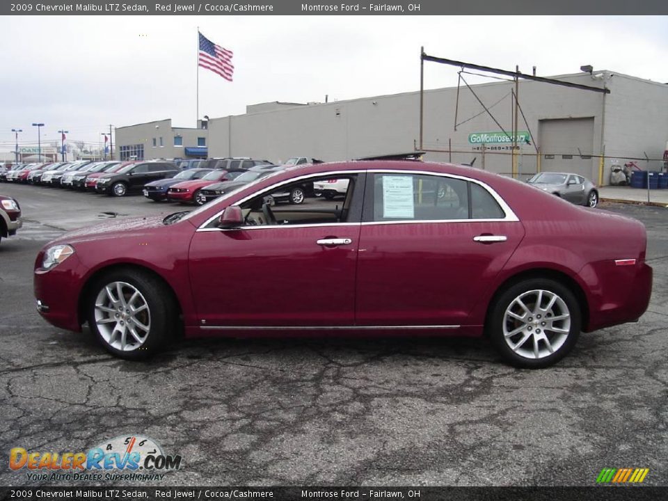 2009 Chevrolet Malibu LTZ Sedan Red Jewel / Cocoa/Cashmere Photo #2