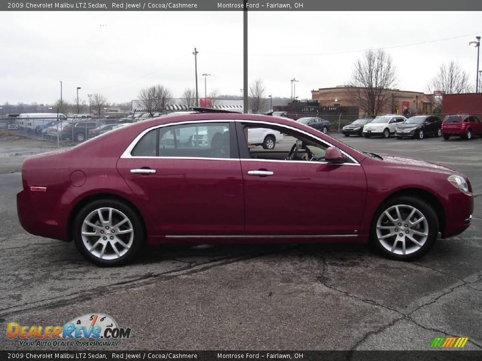 2009 Chevrolet Malibu LTZ Sedan Red Jewel / Cocoa/Cashmere Photo #6