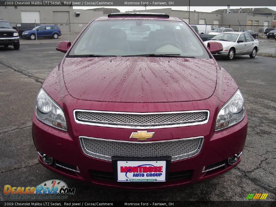 2009 Chevrolet Malibu LTZ Sedan Red Jewel / Cocoa/Cashmere Photo #8