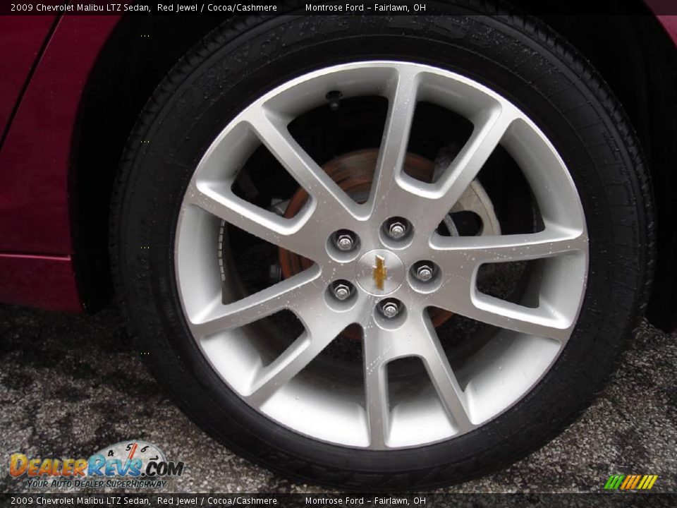 2009 Chevrolet Malibu LTZ Sedan Red Jewel / Cocoa/Cashmere Photo #12