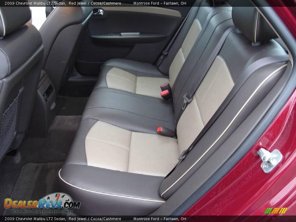 2009 Chevrolet Malibu LTZ Sedan Red Jewel / Cocoa/Cashmere Photo #16