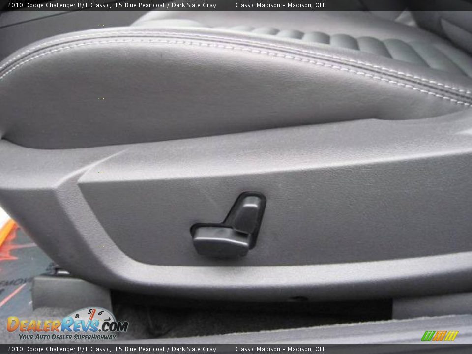 2010 Dodge Challenger R/T Classic B5 Blue Pearlcoat / Dark Slate Gray Photo #11