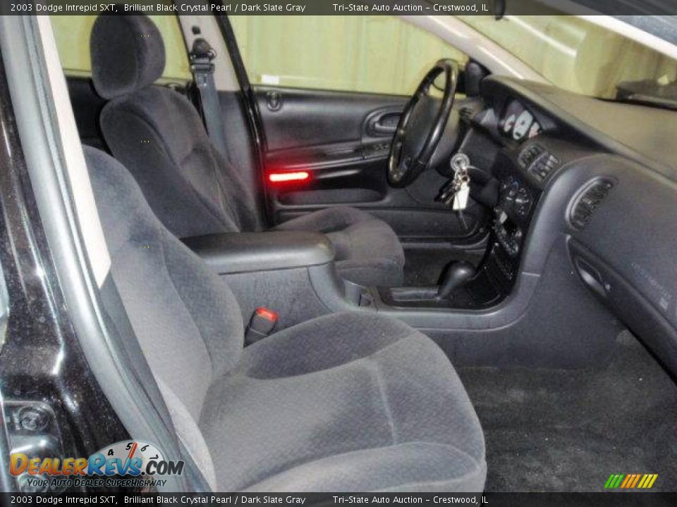 2003 Dodge Intrepid SXT Brilliant Black Crystal Pearl / Dark Slate Gray Photo #12