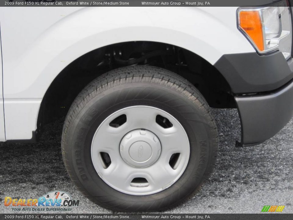 2009 Ford F150 XL Regular Cab Oxford White / Stone/Medium Stone Photo #4