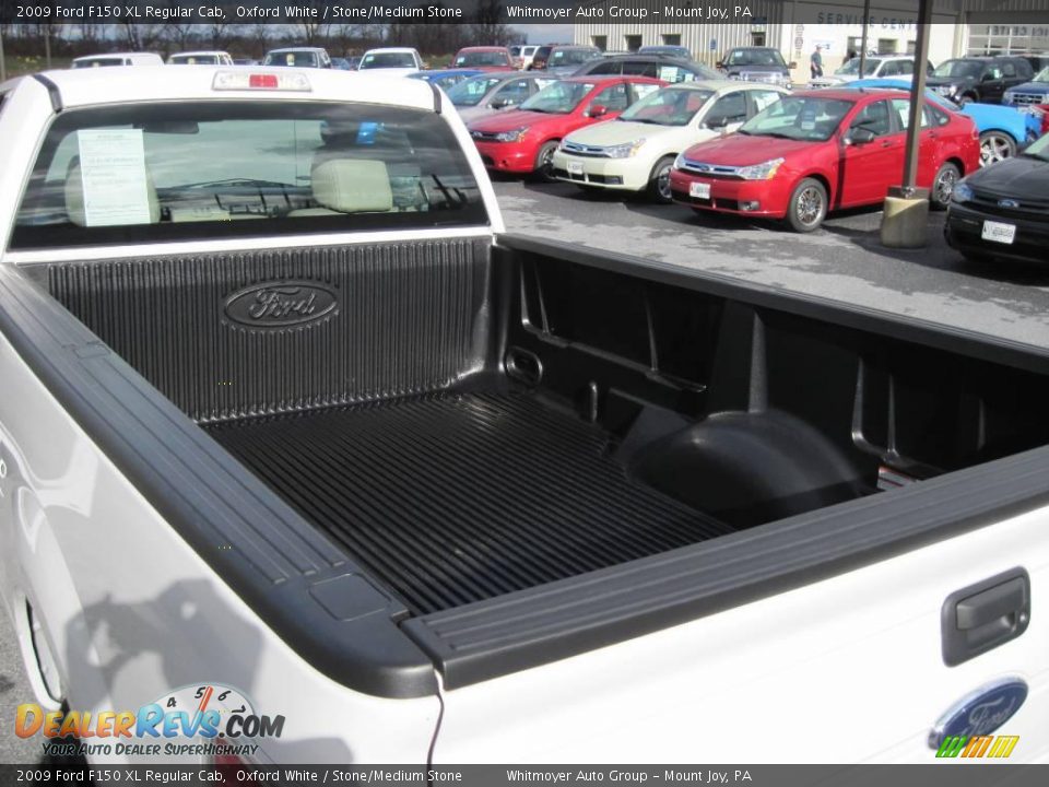 2009 Ford F150 XL Regular Cab Oxford White / Stone/Medium Stone Photo #9