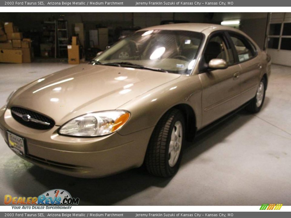 2003 Ford Taurus SES Arizona Beige Metallic / Medium Parchment Photo #3