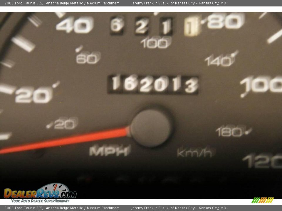 2003 Ford Taurus SES Arizona Beige Metallic / Medium Parchment Photo #9