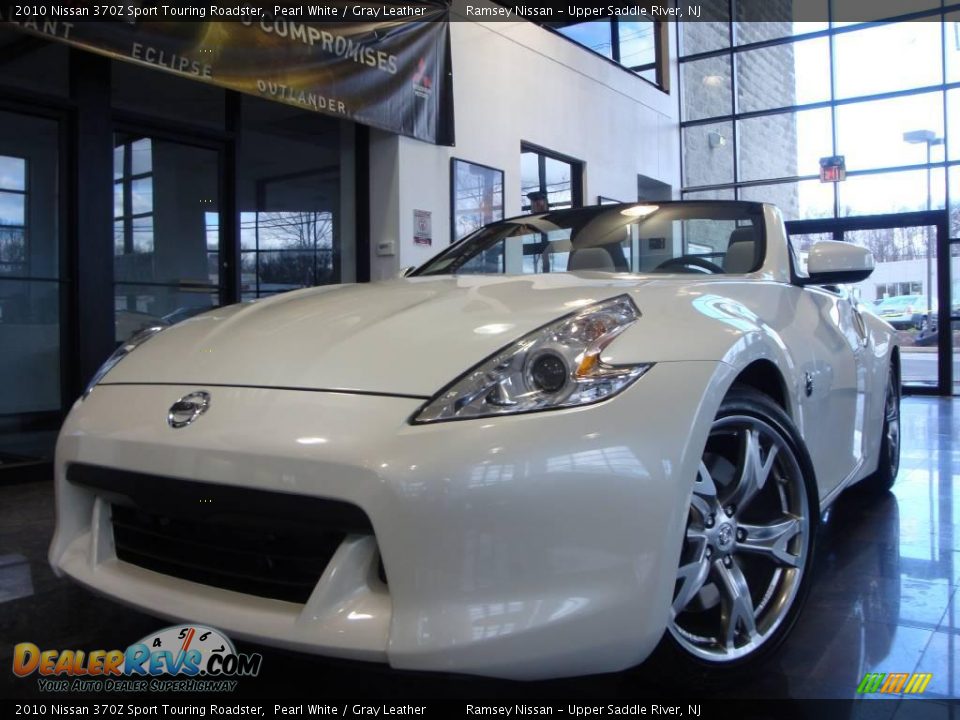 2010 Nissan 370Z Sport Touring Roadster Pearl White / Gray Leather Photo #3