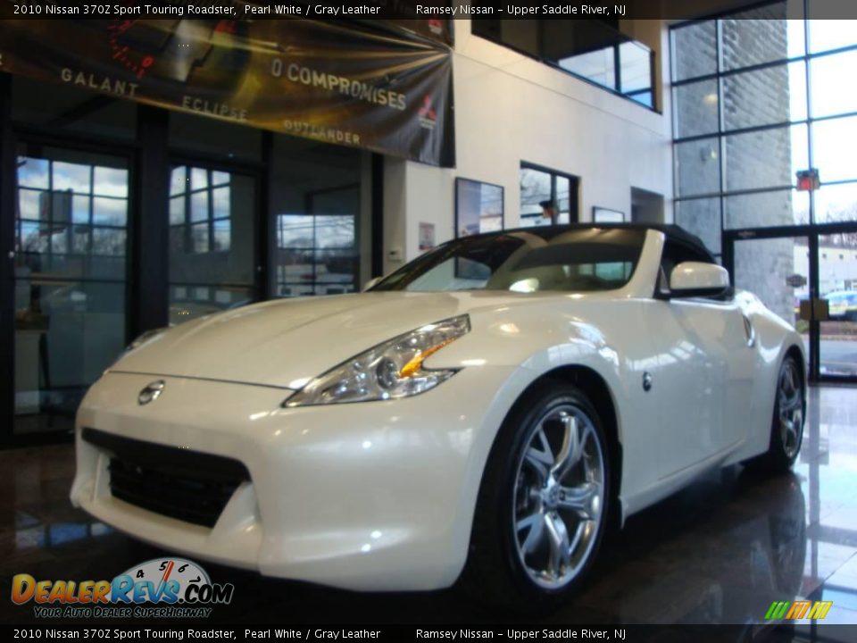 2010 Nissan 370Z Sport Touring Roadster Pearl White / Gray Leather Photo #14