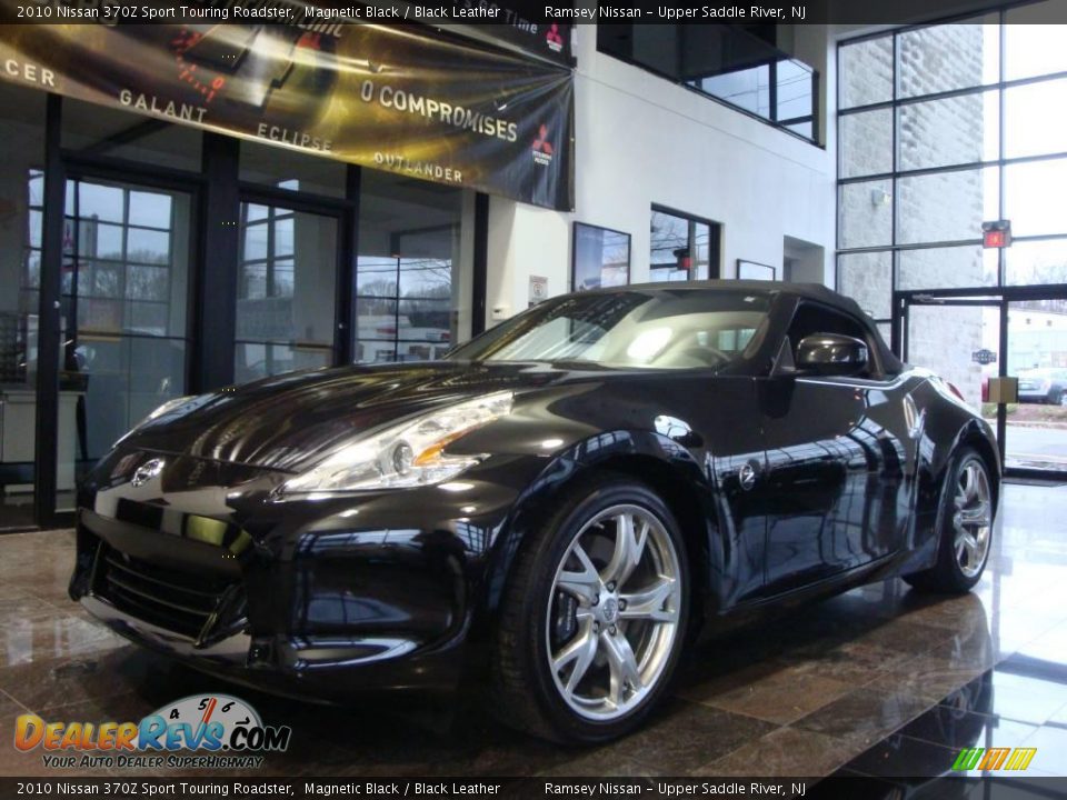 2010 Nissan 370Z Sport Touring Roadster Magnetic Black / Black Leather Photo #24