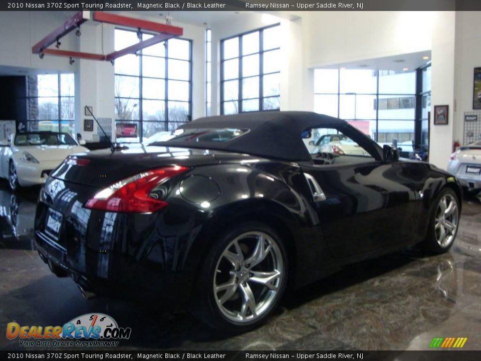 2010 Nissan 370Z Sport Touring Roadster Magnetic Black / Black Leather Photo #29