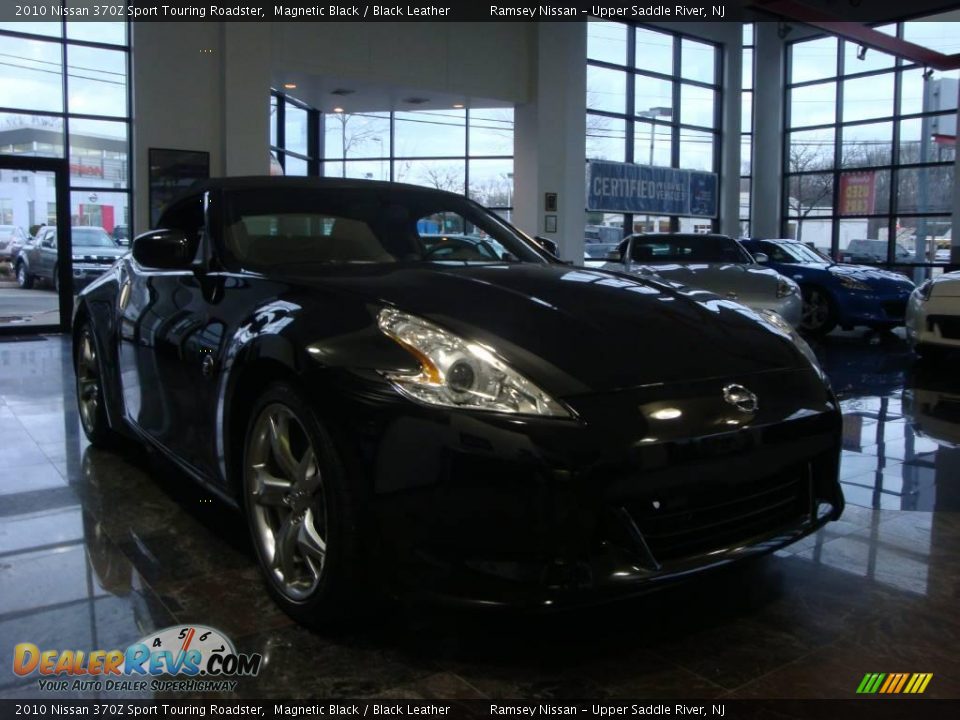 2010 Nissan 370Z Sport Touring Roadster Magnetic Black / Black Leather Photo #31