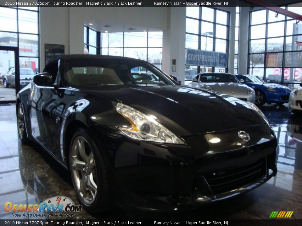 2010 Nissan 370Z Sport Touring Roadster Magnetic Black / Black Leather Photo #32