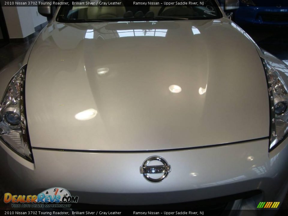 2010 Nissan 370Z Touring Roadster Brilliant Silver / Gray Leather Photo #23