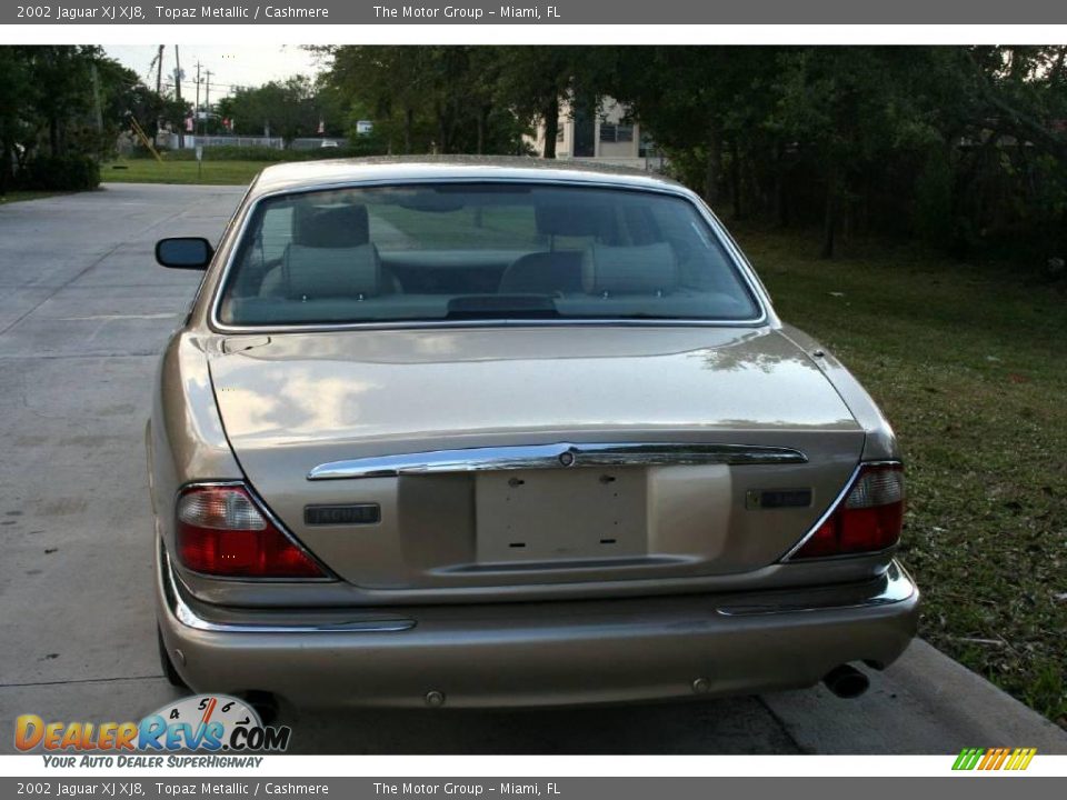 2002 Jaguar XJ XJ8 Topaz Metallic / Cashmere Photo #12