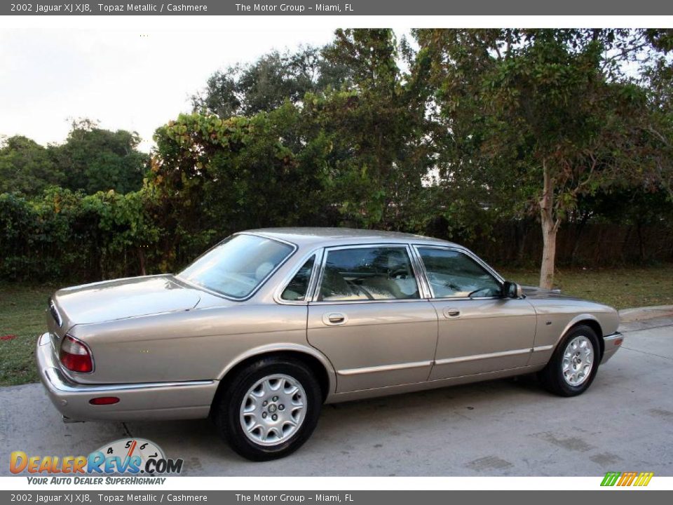 2002 Jaguar XJ XJ8 Topaz Metallic / Cashmere Photo #16