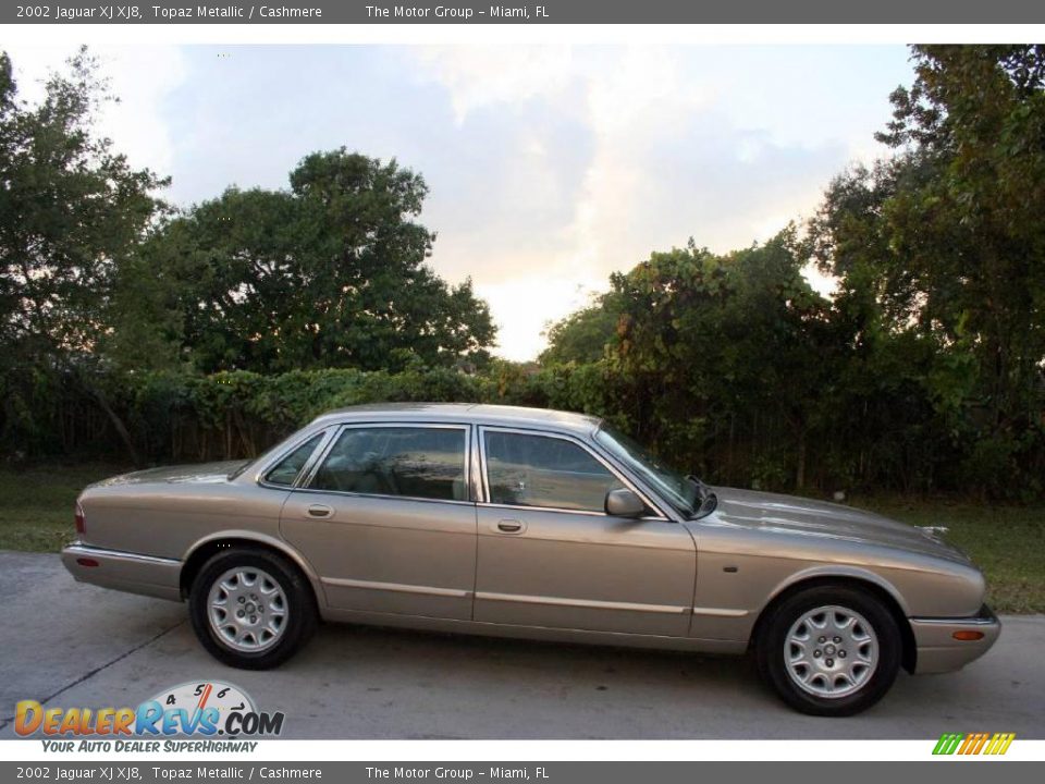 2002 Jaguar XJ XJ8 Topaz Metallic / Cashmere Photo #18