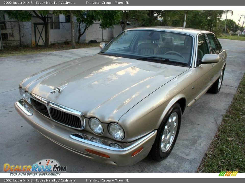 2002 Jaguar XJ XJ8 Topaz Metallic / Cashmere Photo #26
