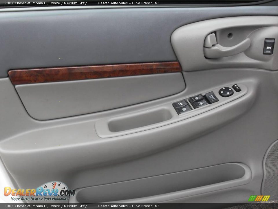 2004 Chevrolet Impala LS White / Medium Gray Photo #14