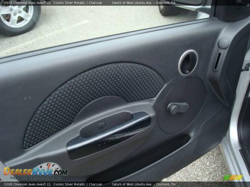 2008 Chevrolet Aveo Aveo5 LS Cosmic Silver Metallic / Charcoal Photo #10