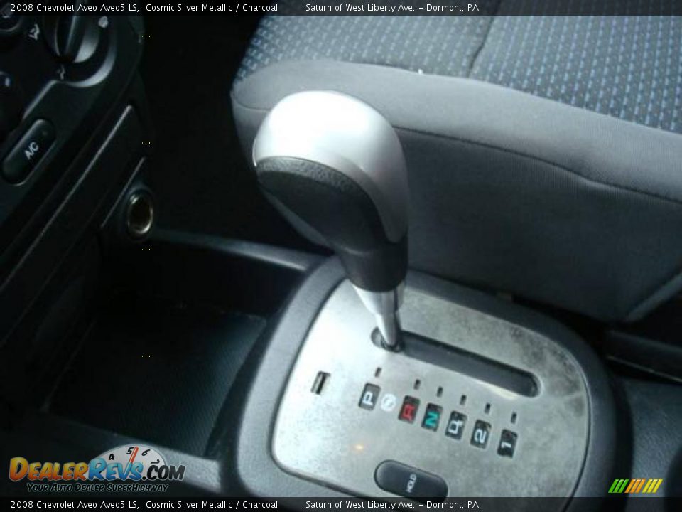 2008 Chevrolet Aveo Aveo5 LS Cosmic Silver Metallic / Charcoal Photo #11