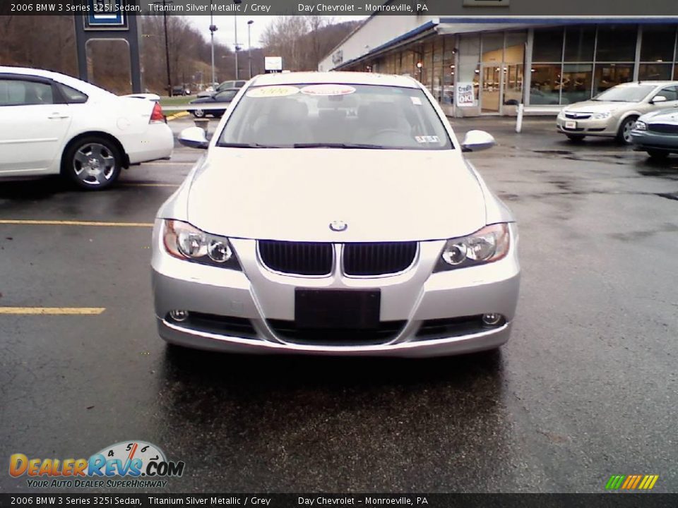 2006 BMW 3 Series 325i Sedan Titanium Silver Metallic / Grey Photo #2