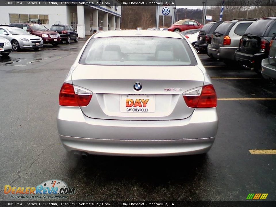 2006 BMW 3 Series 325i Sedan Titanium Silver Metallic / Grey Photo #5