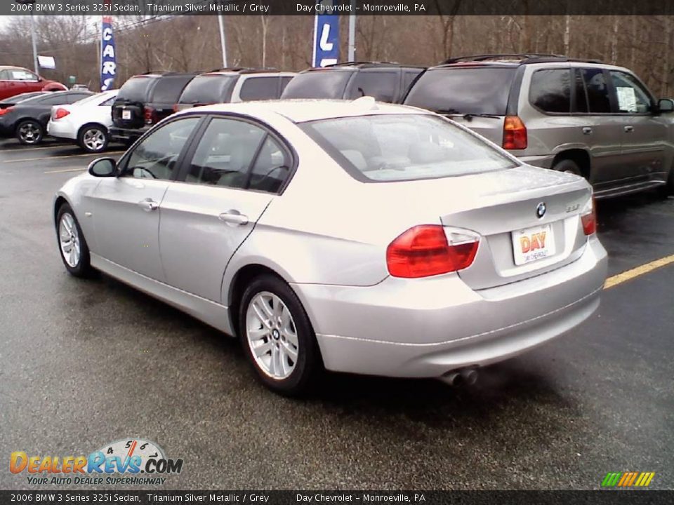 2006 BMW 3 Series 325i Sedan Titanium Silver Metallic / Grey Photo #6