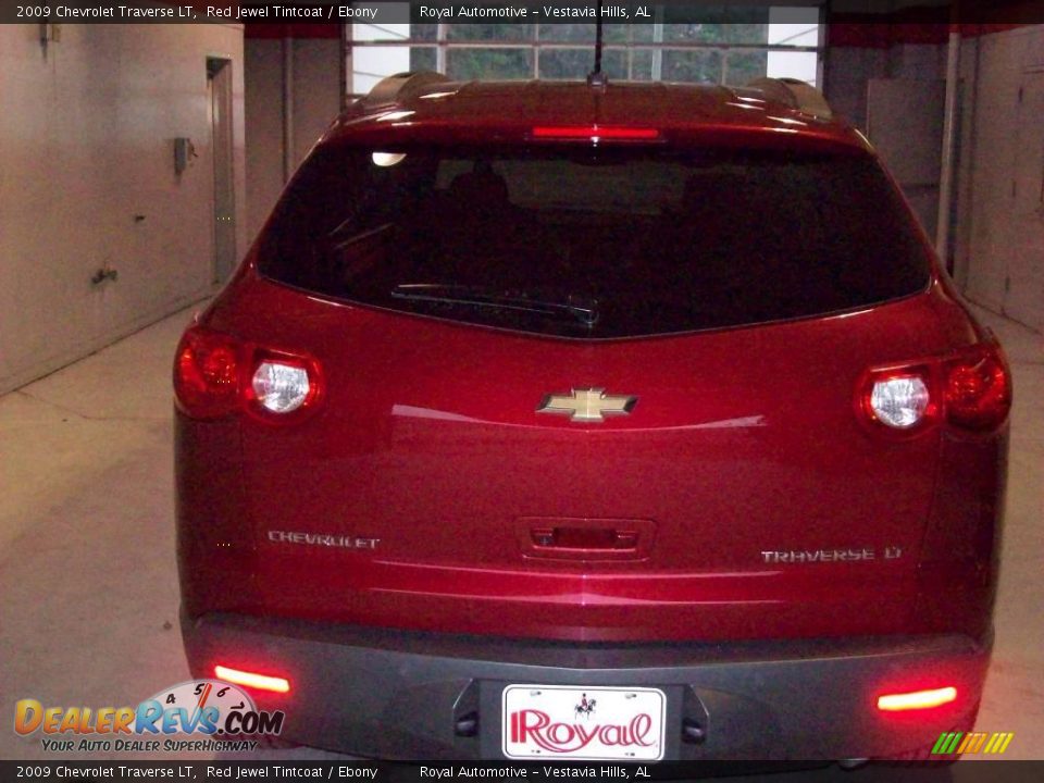 2009 Chevrolet Traverse LT Red Jewel Tintcoat / Ebony Photo #5